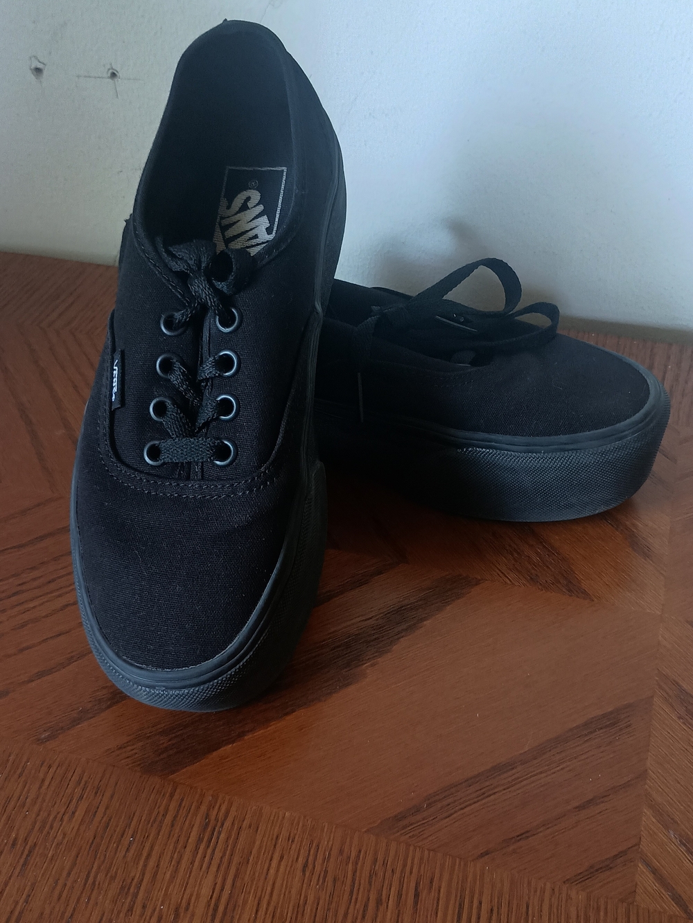 Vans Authentic Stackform Platform Shoes Women's 6.5 (All Black)